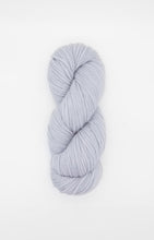 Load image into Gallery viewer, Woolfolk Far