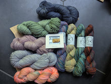 Load image into Gallery viewer, Myster Knit-a-long kits