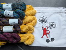 Load image into Gallery viewer, Collective slipover KAL yarn bundles