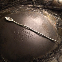 Load image into Gallery viewer, Shawl Pins and Sticks