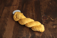 Load image into Gallery viewer, Spud & Chloe Sweater