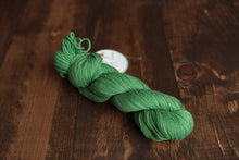 Load image into Gallery viewer, Spud & Chloe Sweater