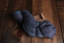 Load image into Gallery viewer, Manos Fino