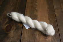 Load image into Gallery viewer, Tosh Silk Cloud (Shibui)