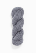 Load image into Gallery viewer, Woolfolk Yarn Luft
