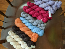 Load image into Gallery viewer, City blocks shawl "kit"