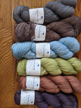 Load image into Gallery viewer, Joan slip stitch shawl "kit"