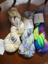 Load image into Gallery viewer, Summer Sorrel Yarn Packs