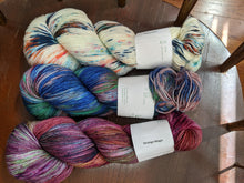 Load image into Gallery viewer, Summer Sorrel Yarn Packs