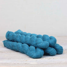 Load image into Gallery viewer, Amble 25g Mini Skeins