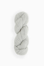 Load image into Gallery viewer, Woolfolk Yarn Luft