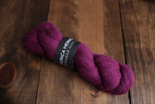 Load image into Gallery viewer, Isager Alpaca 2