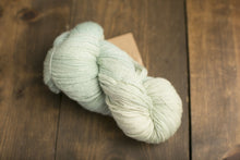 Load image into Gallery viewer, Manos Fino