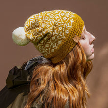 Load image into Gallery viewer, Camper accessory "kits" and yarn!