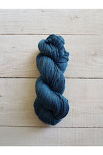 Load image into Gallery viewer, Manos Feliz