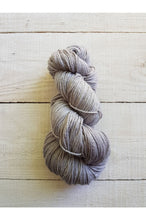 Load image into Gallery viewer, Manos Feliz