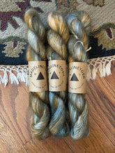 Load image into Gallery viewer, Tosh Silk Cloud (Shibui)
