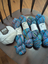 Load image into Gallery viewer, Badger and bloom Kal (Knit-a-long)
