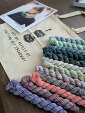 Load image into Gallery viewer, Lys day: our favorite things
