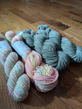 Load image into Gallery viewer, Lindal Knit-a-long yarn bundles for sizes 1-7 OR 1-4
