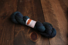 Load image into Gallery viewer, Jade Sapphire 2-ply Cashmere

