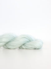 Load image into Gallery viewer, Tosh Silk Cloud (Shibui)
