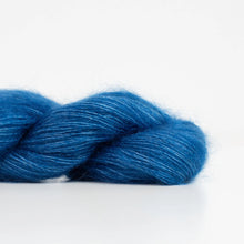 Load image into Gallery viewer, Tosh Silk Cloud (Shibui)
