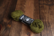 Load image into Gallery viewer, Isager Wool 1/Spinni SALE
